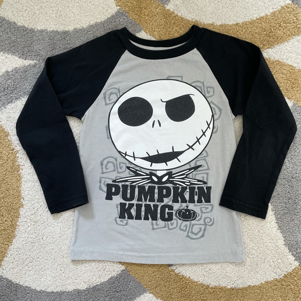 Disney ‘Pumpkin King’ elbow length top, size 5/6